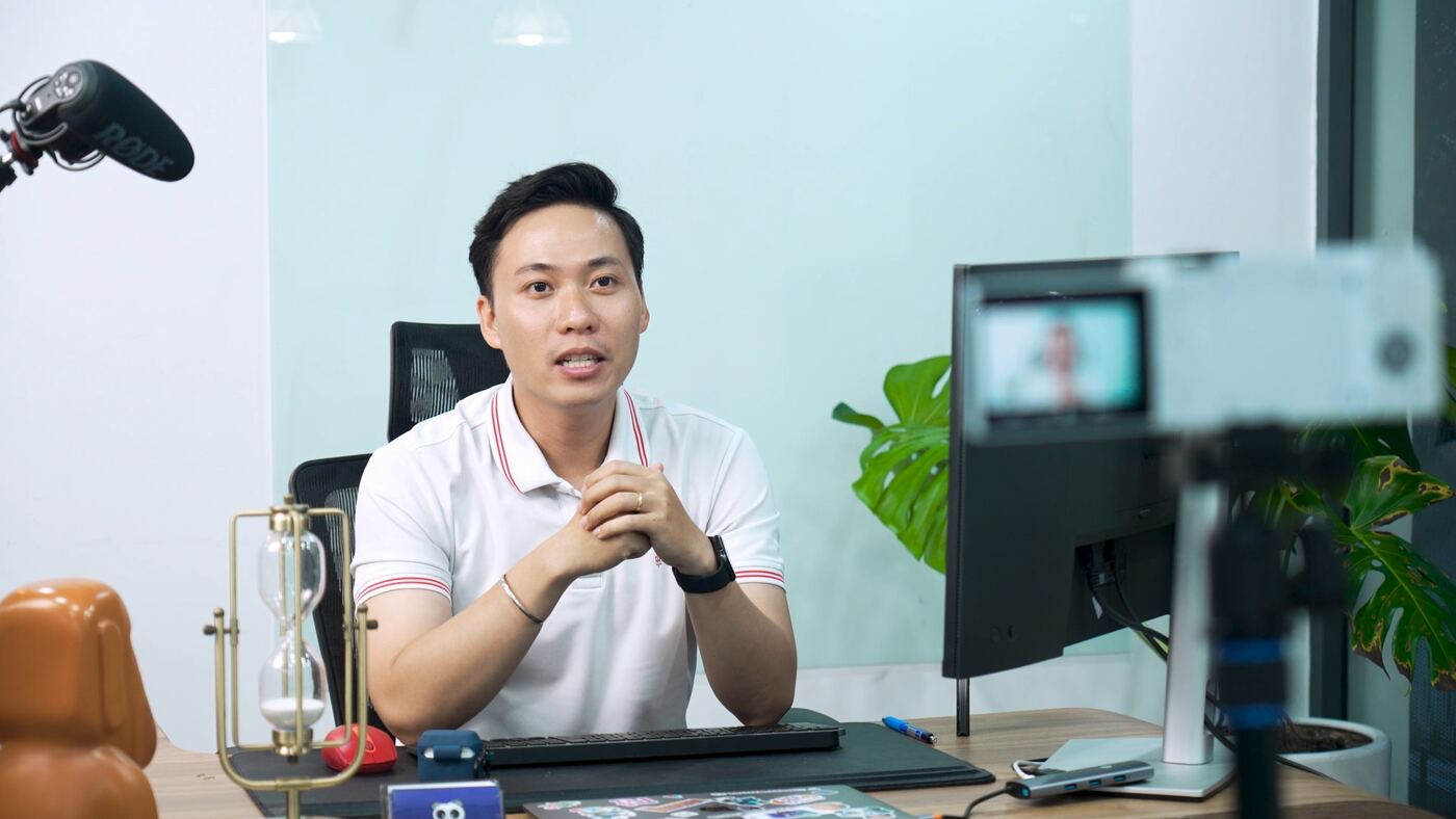 Buổi ghi hình lãnh đạo MONA chia sẻ kinh nghiệm cho thành viên